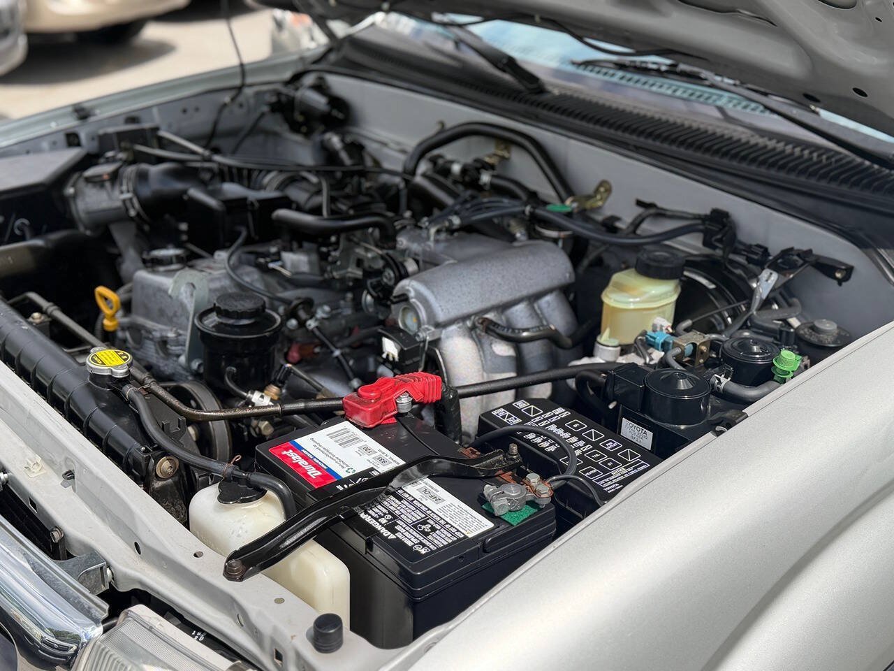 Used 2000 Toyota Tacoma 4x4 Regular Cab image 83