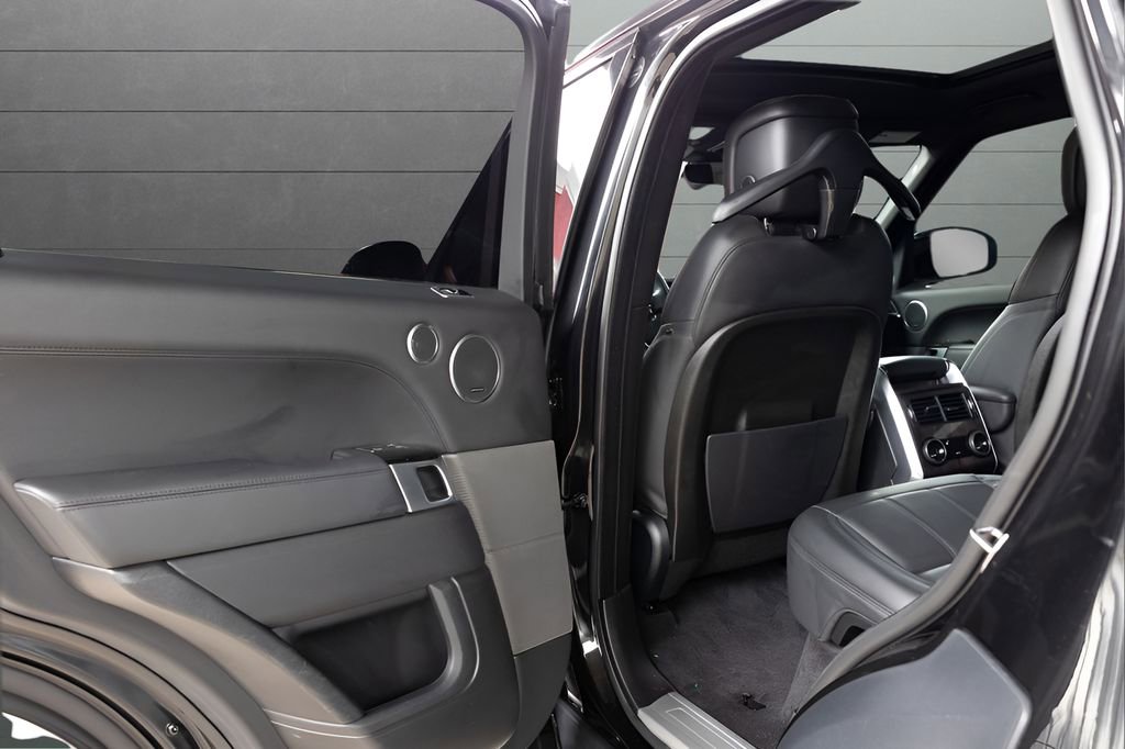Used 2020 Land Rover Range Rover Sport HSE Dynamic image 53