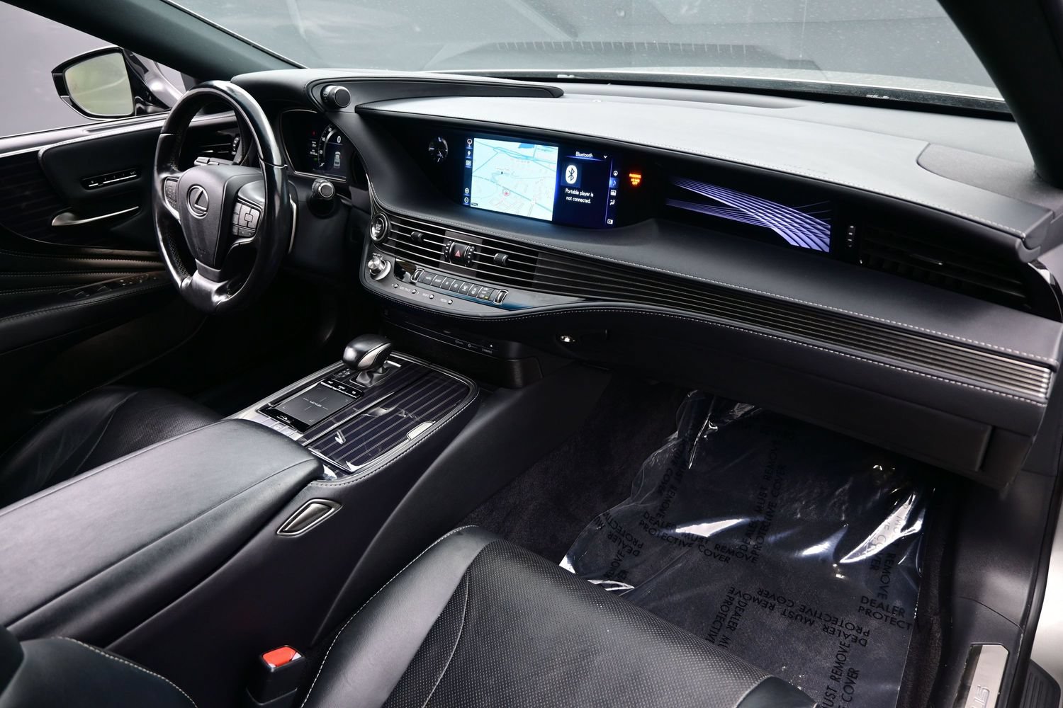 Used 2019 Lexus LS 500 AWD w/ Accessory Package (Z2) image 15