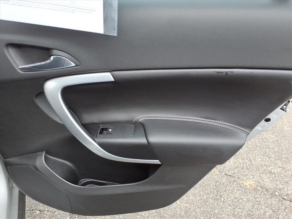 Used 2017 Buick Regal Premium w/ Driver Confidence Package #1 image 16