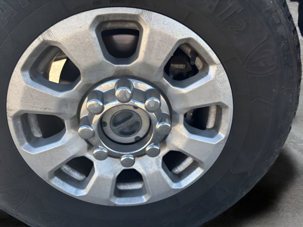 Used 2024 Ford F250 XLT image 11