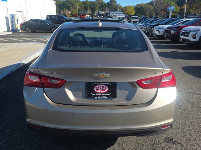 Used 2024 Chevrolet Malibu LT FWD image 3
