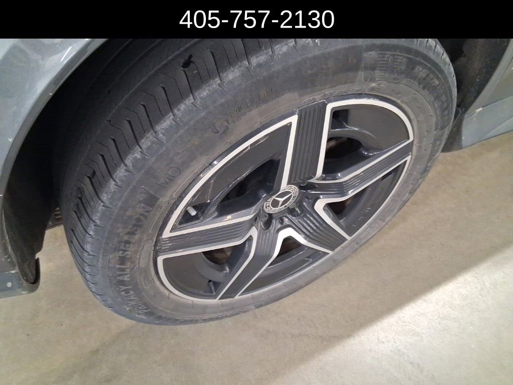 Used 2023 Mercedes-Benz GLC 300 4MATIC image 10