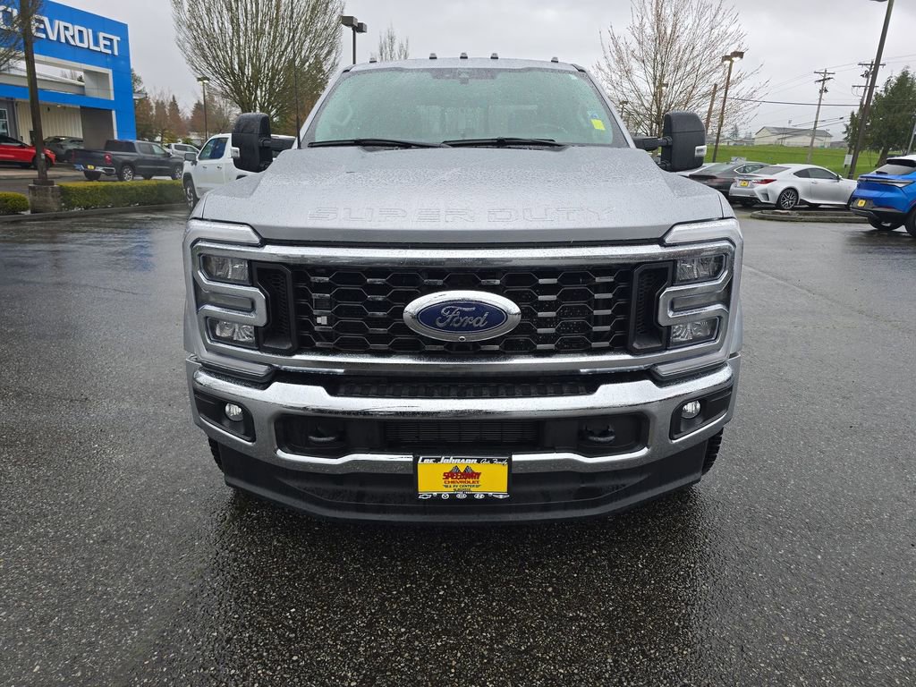 Used 2024 Ford F450 Lariat image 9