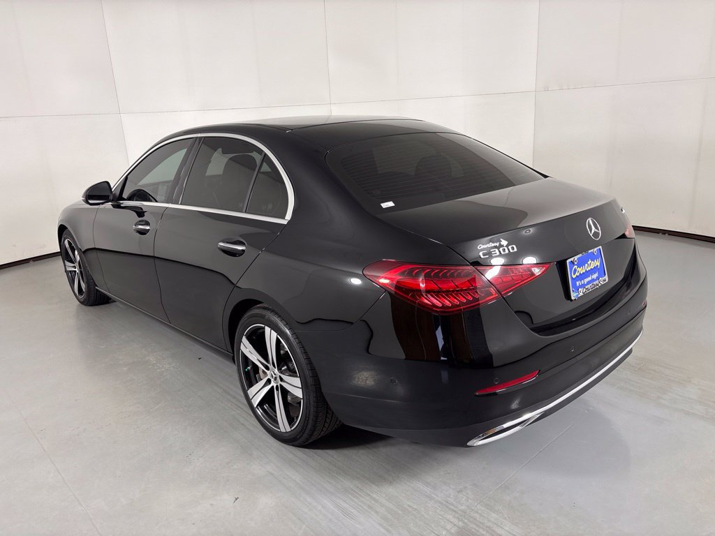 Used 2025 Mercedes-Benz C 300 4MATIC Sedan image 6