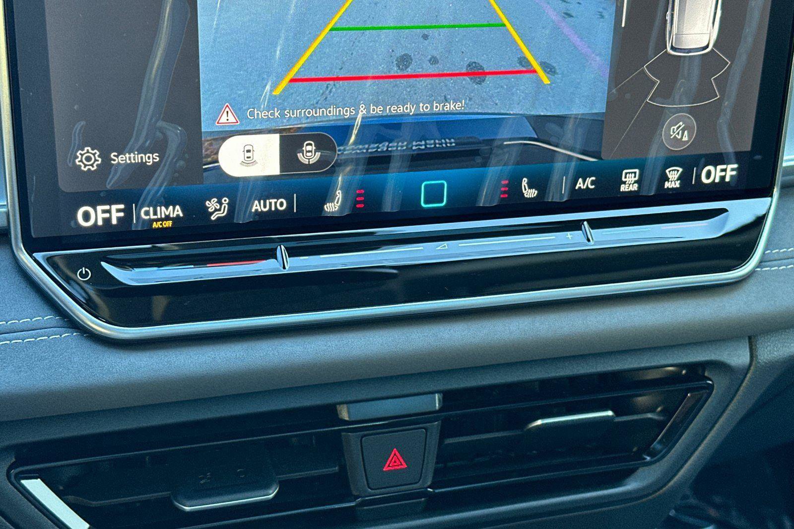 New 2026 Volkswagen Tiguan SE image 19