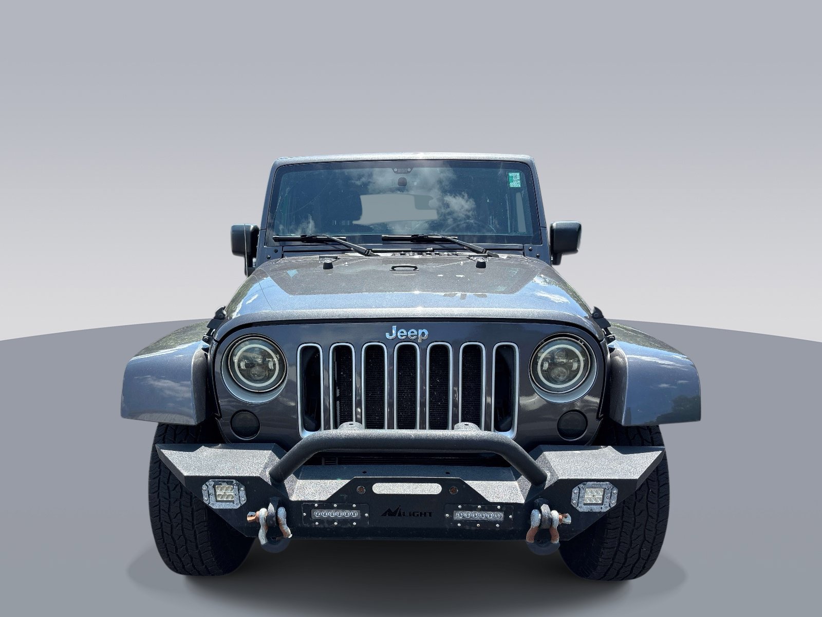 Used 2016 Jeep Wrangler Sahara w/ Connectivity Group AWD/4WD image 8