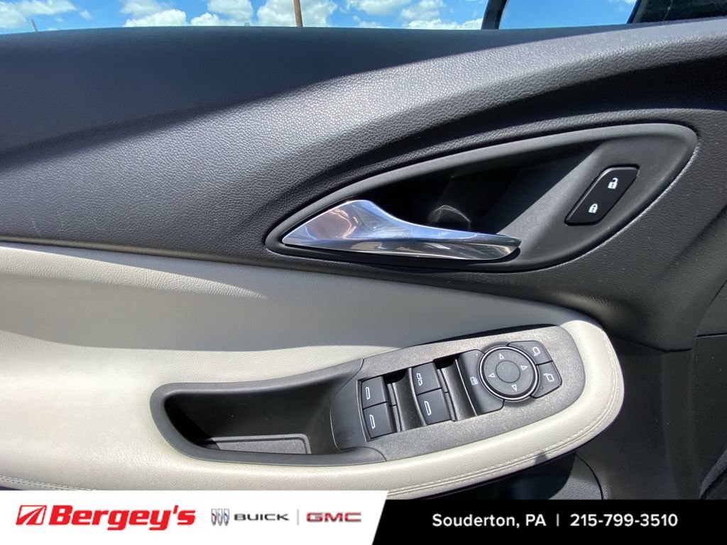 Certified 2023 Buick Encore GX Preferred w/ Cold Weather Comfort Package FWD image 27