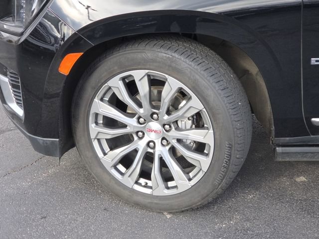 Used 2021 GMC Yukon Denali w/ Denali Ultimate Package image 30