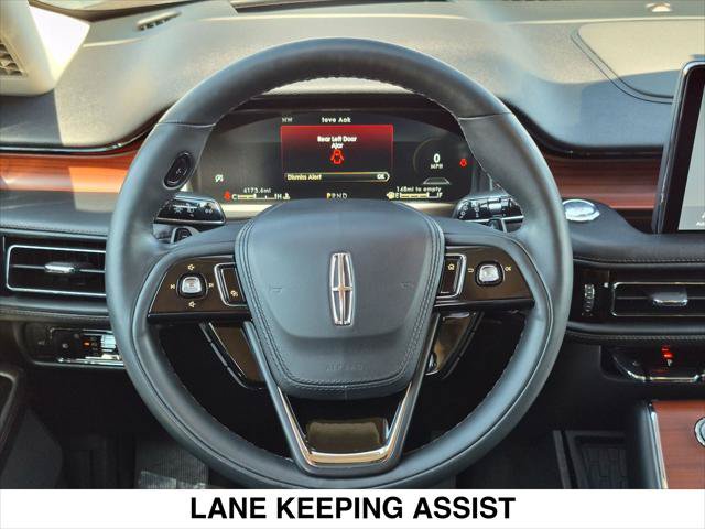 Certified 2023 Lincoln Aviator Reserve w/ Equipment Group 201A RWD image 13