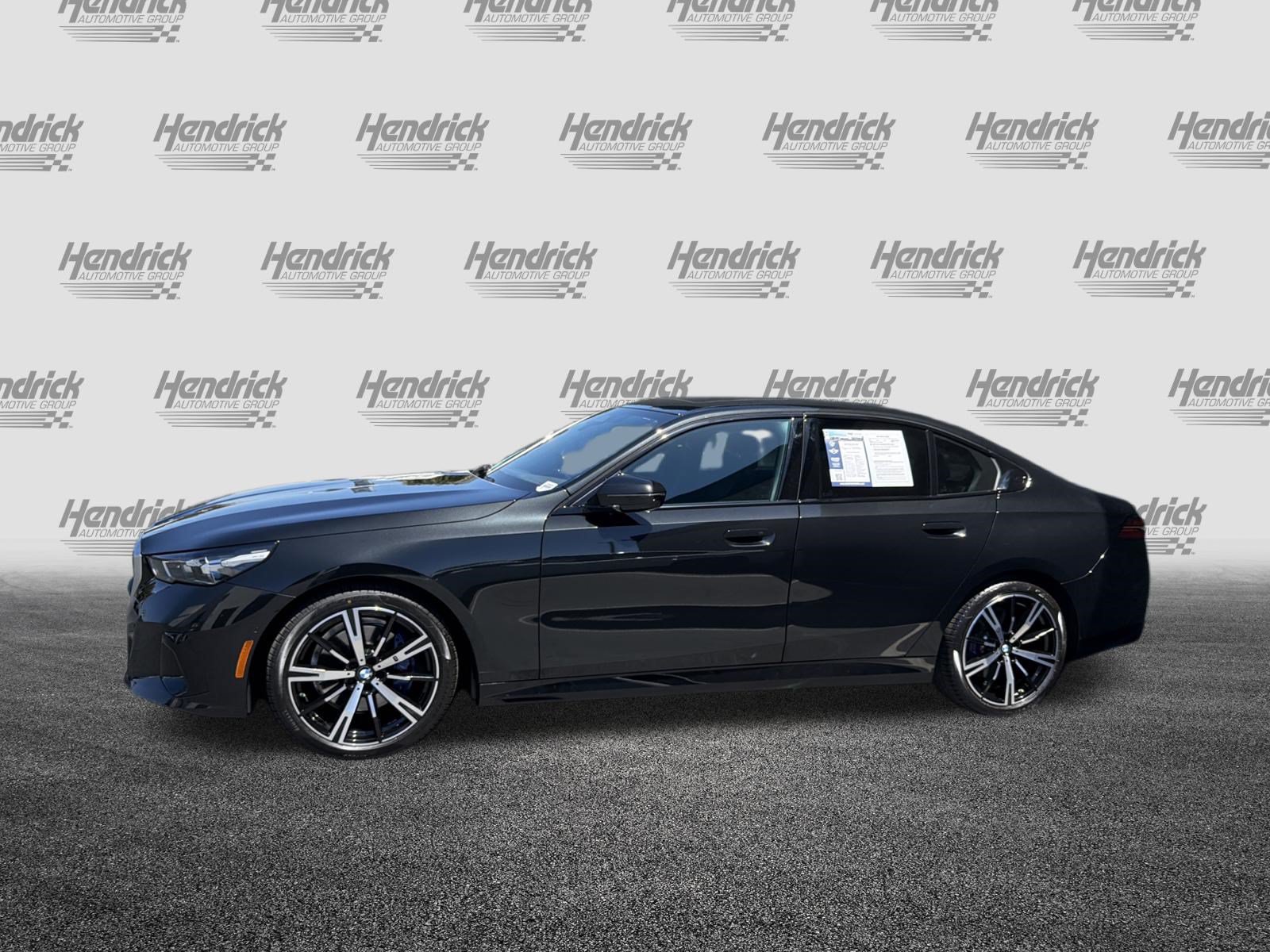 Used 2026 BMW 530i RWD image 3