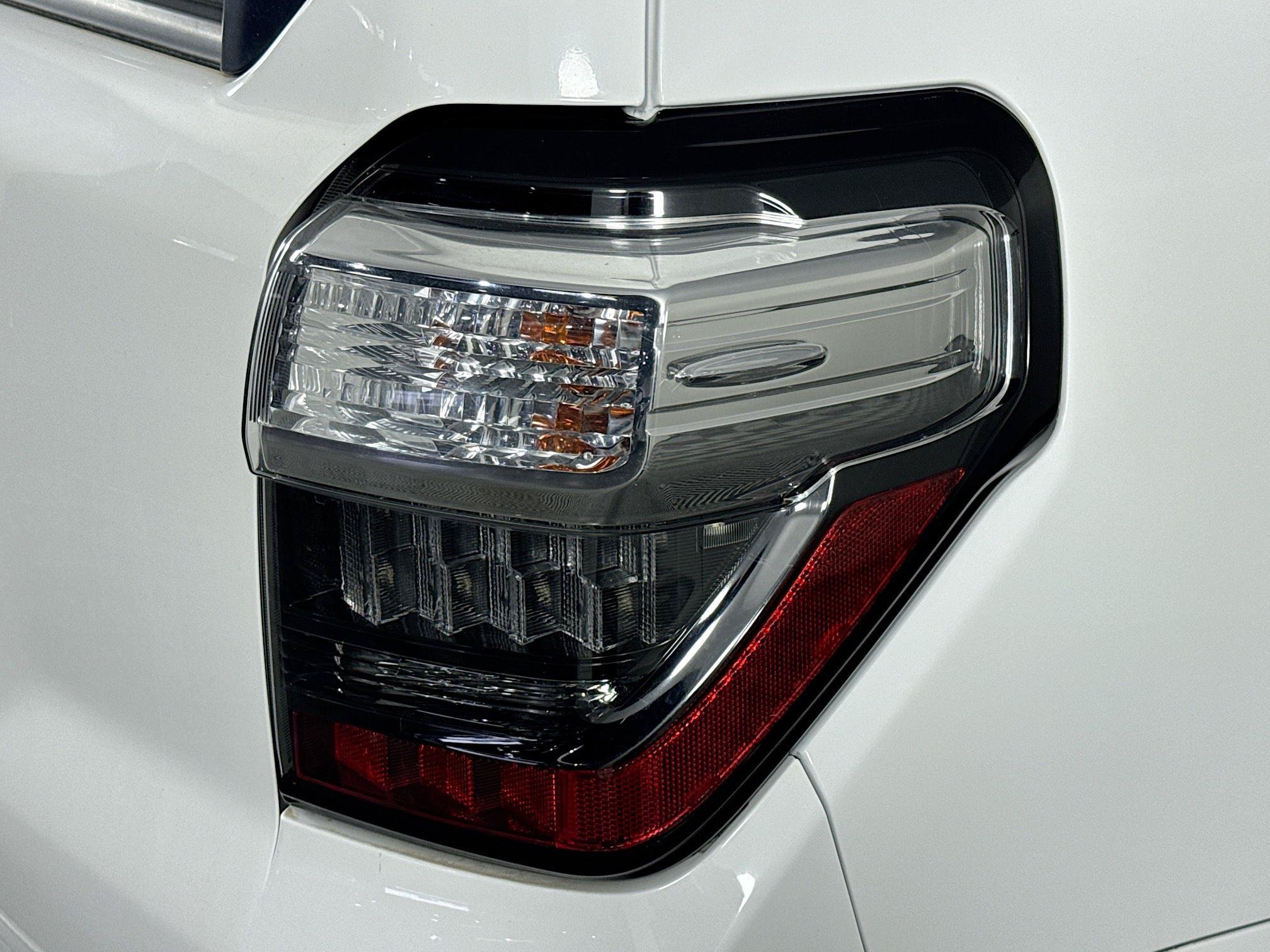 Used 2022 Toyota 4Runner SR5 RWD image 33