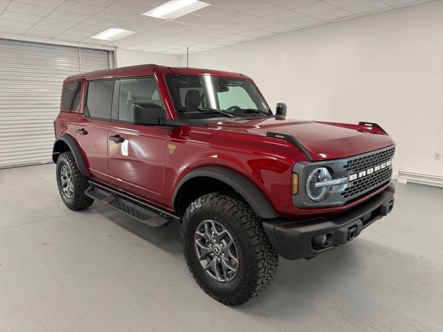 New 2025 Ford Bronco Badlands image 3