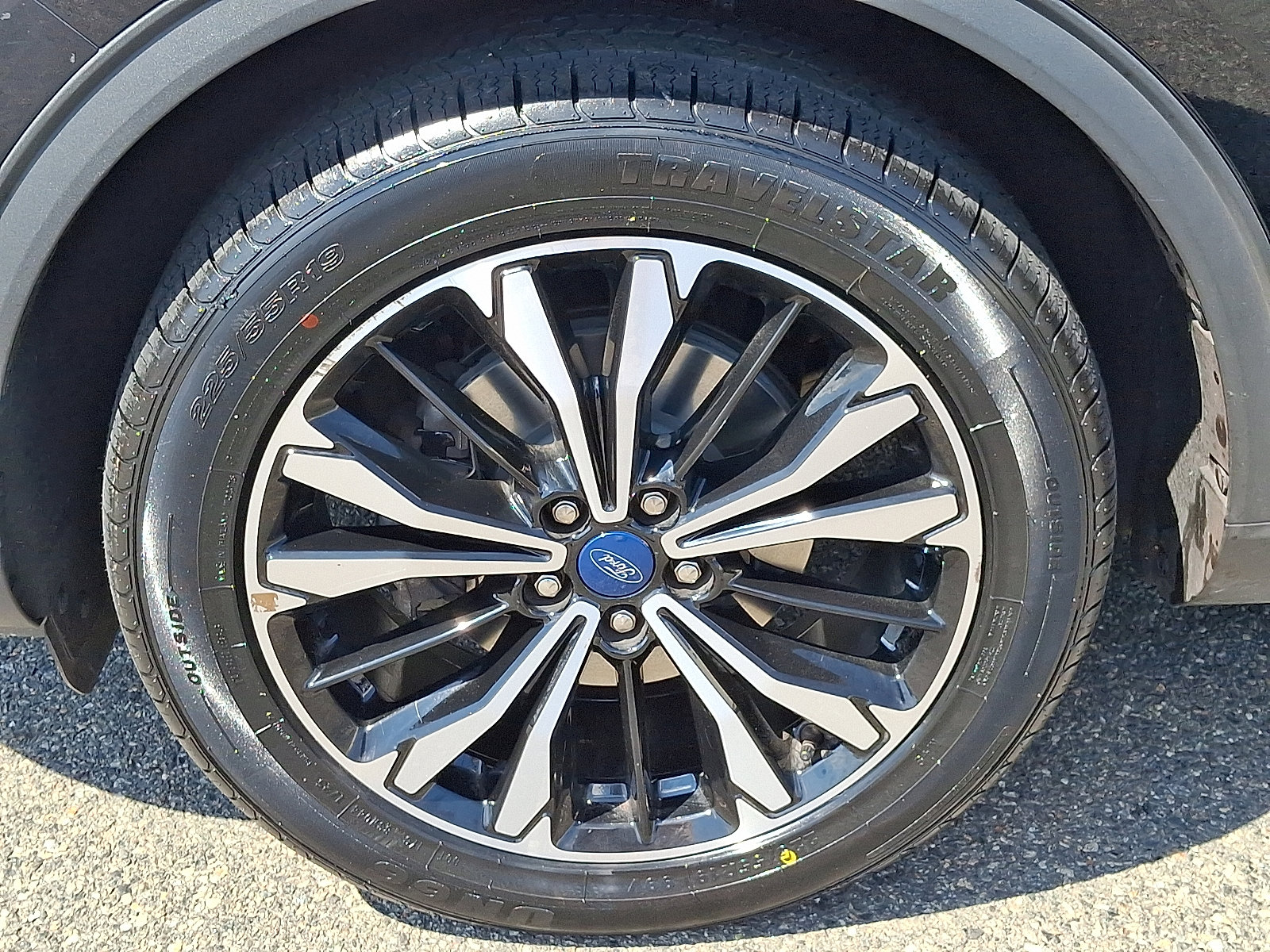 Certified 2022 Ford Escape SE w/ SE Sport Appearance Package image 8