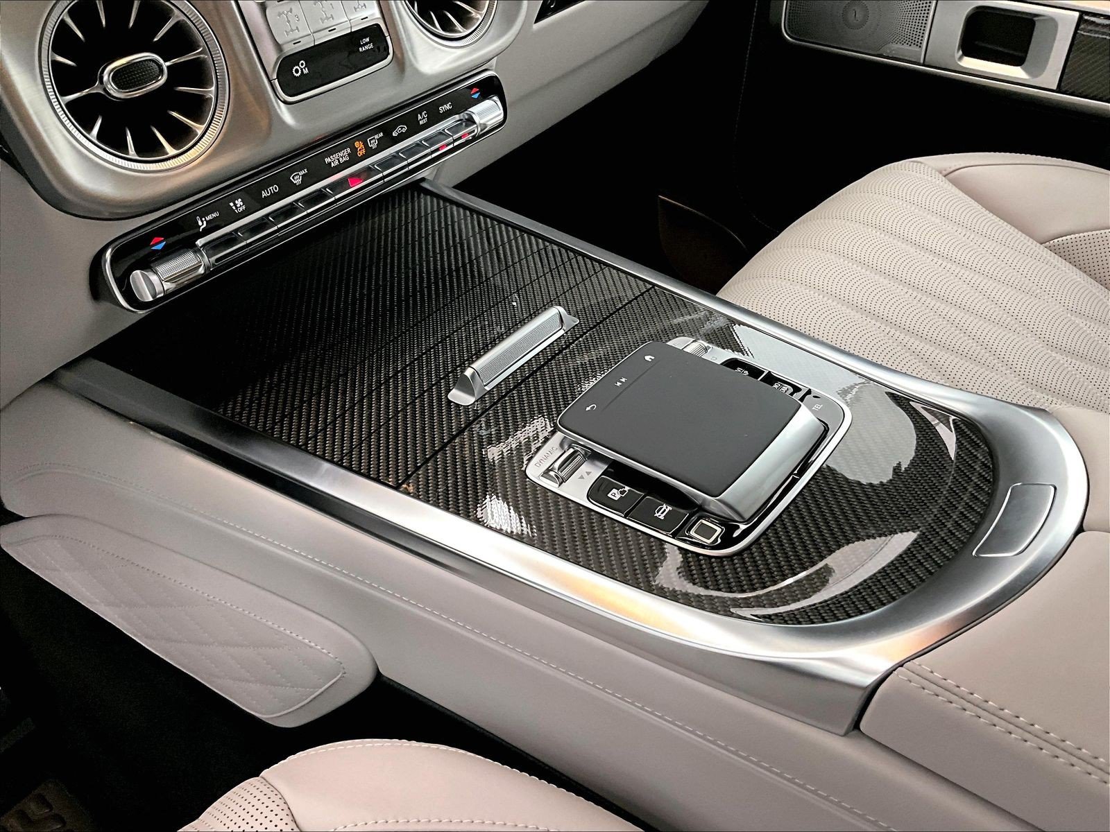 New 2027 Mercedes-Benz G 63 AMG 4MATIC image 8