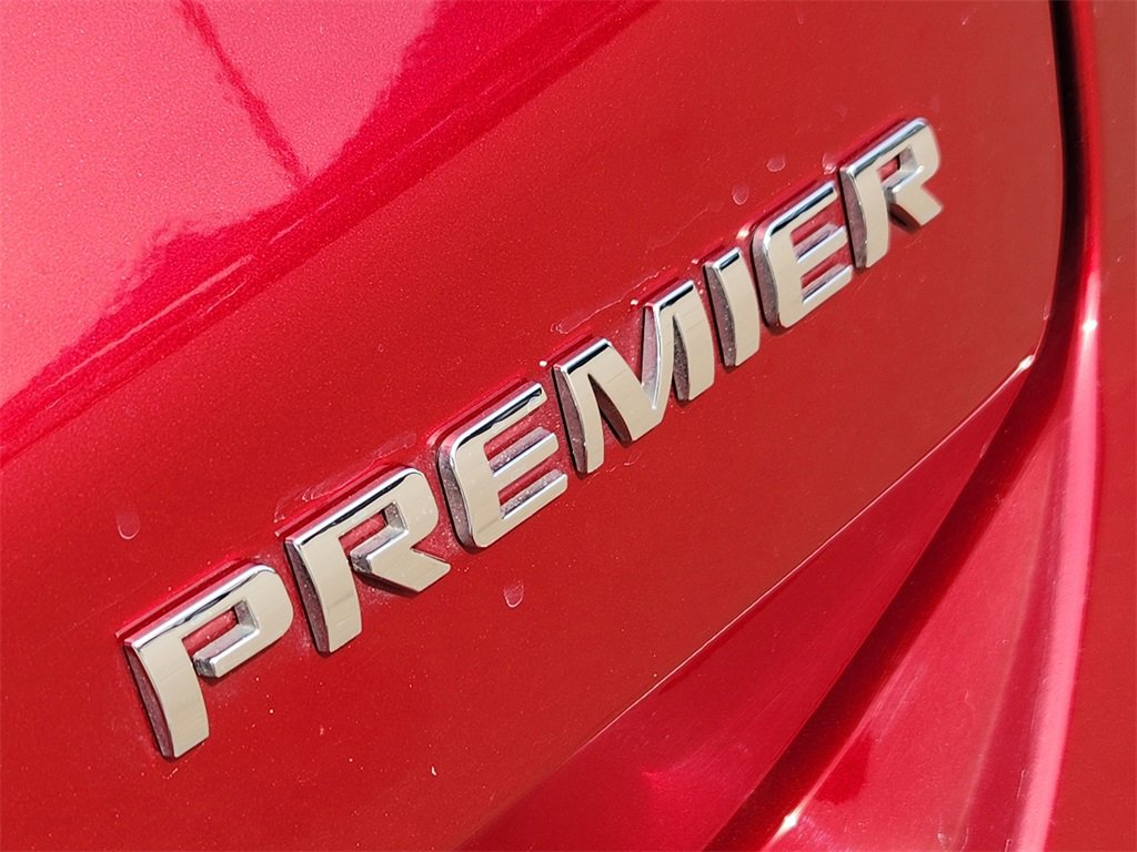 Used 2019 Chevrolet Equinox Premier image 32