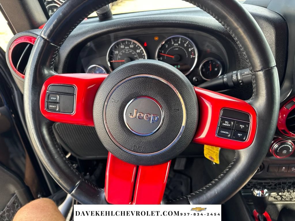 Used 2015 Jeep Wrangler Unlimited Sahara AWD/4WD image 10