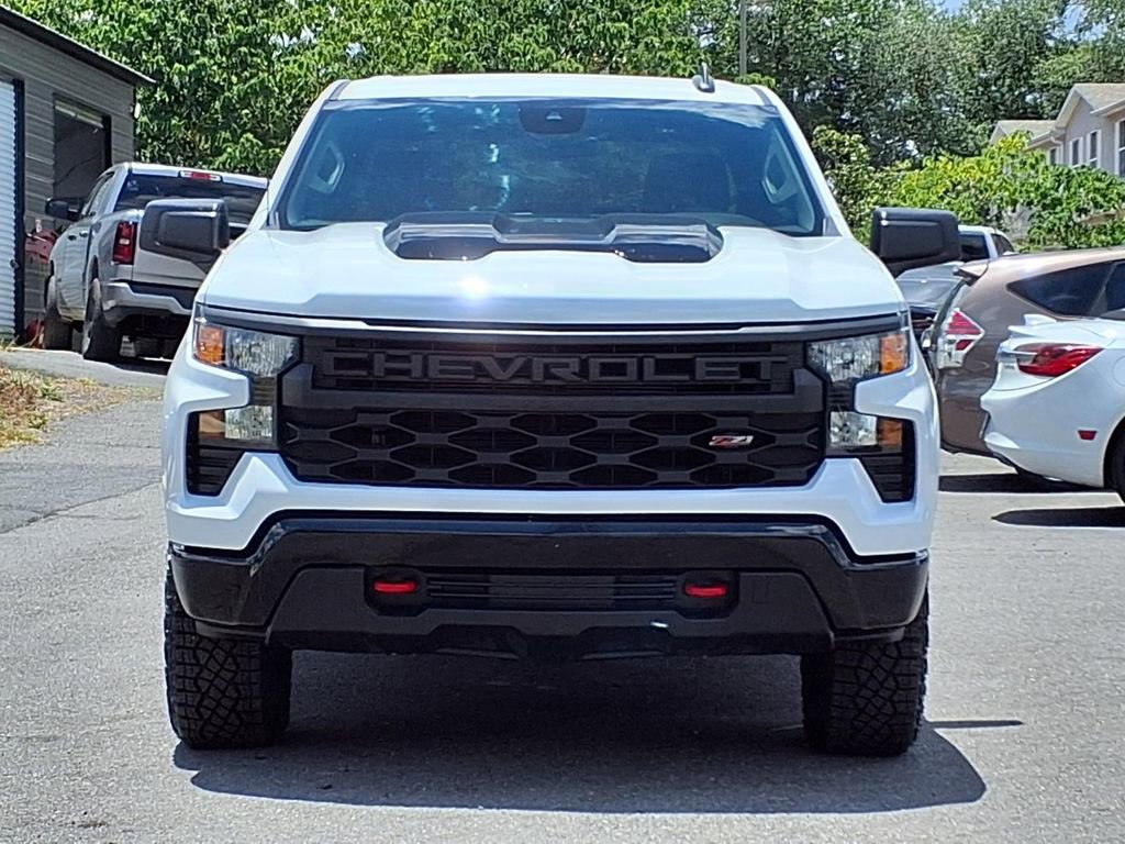 Used 2024 Chevrolet Silverado 1500 Custom Trail Boss AWD/4WD image 2