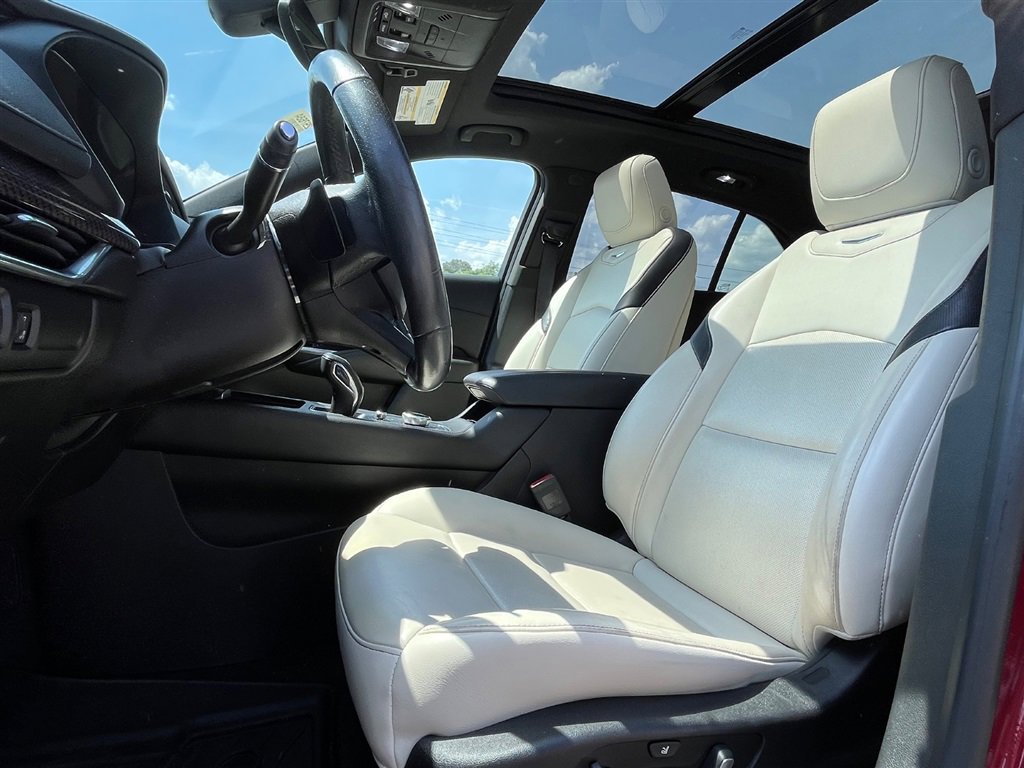 Used 2019 Cadillac XT4 Sport FWD image 4