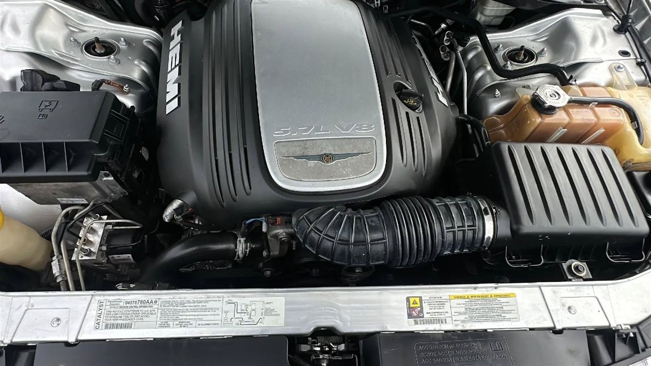 Used 2007 Chrysler 300 C RWD image 39