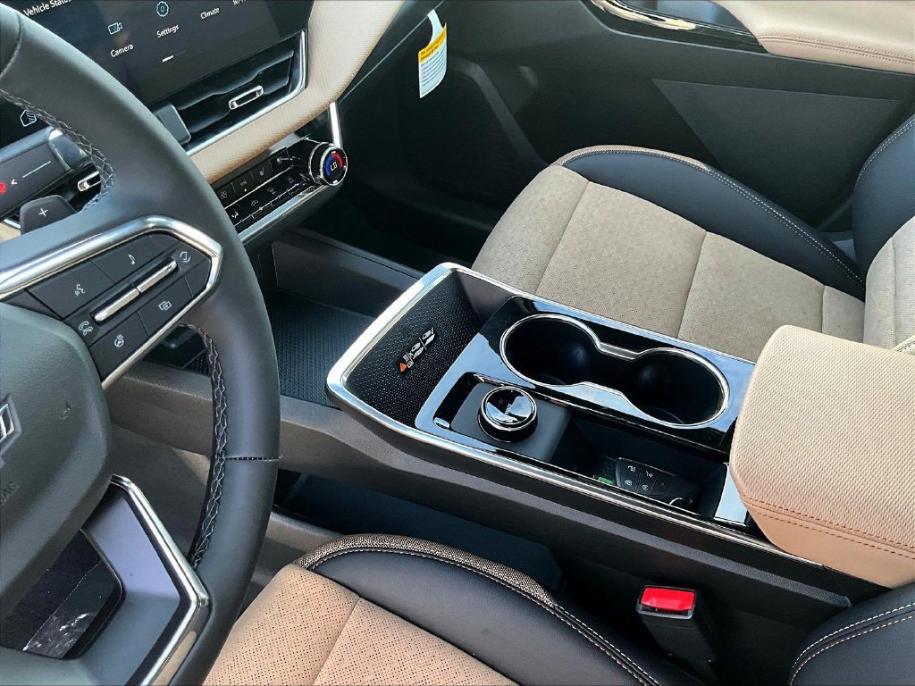 New 2027 Chevrolet Equinox ACTIV w/ Safety and Technology Package AWD/4WD image 20
