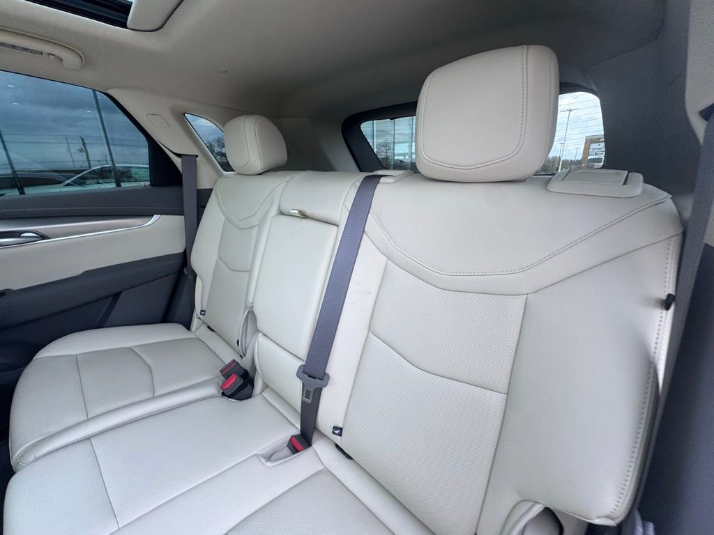 New 2026 Cadillac XT5 Premium Luxury w/ Driver Assist Package image 16