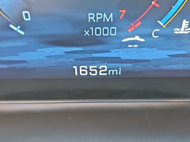 Used 2026 Chevrolet Equinox LT w/ Safety and Technology Package FWD image 17