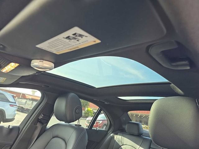 Used 2015 Mercedes-Benz C 300 Sedan w/ Sport Package image 14