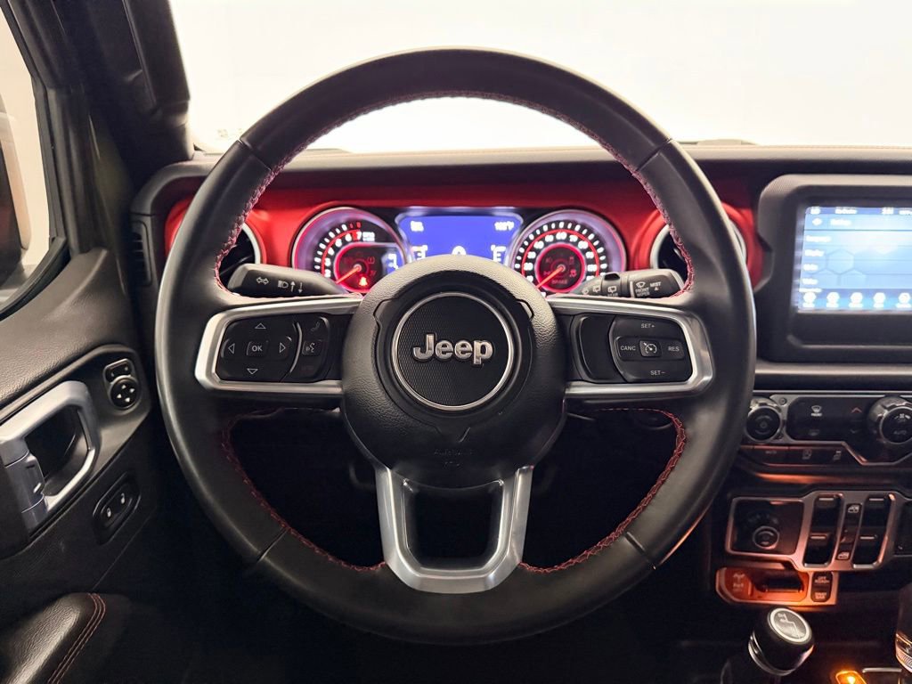Used 2021 Jeep Wrangler Unlimited Rubicon w/ Xtreme Recon 35" Tire Package AWD/4WD image 17