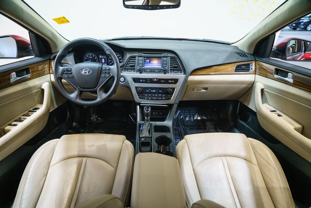 Used 2015 Hyundai Sonata Limited FWD image 14