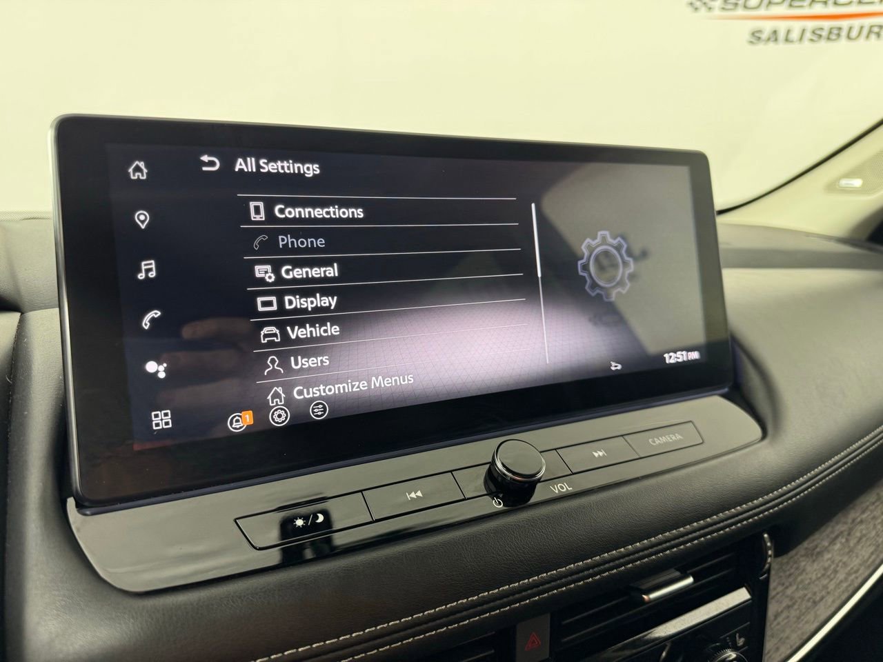 Used 2025 Nissan Rogue Platinum w/ Tech Package image 18