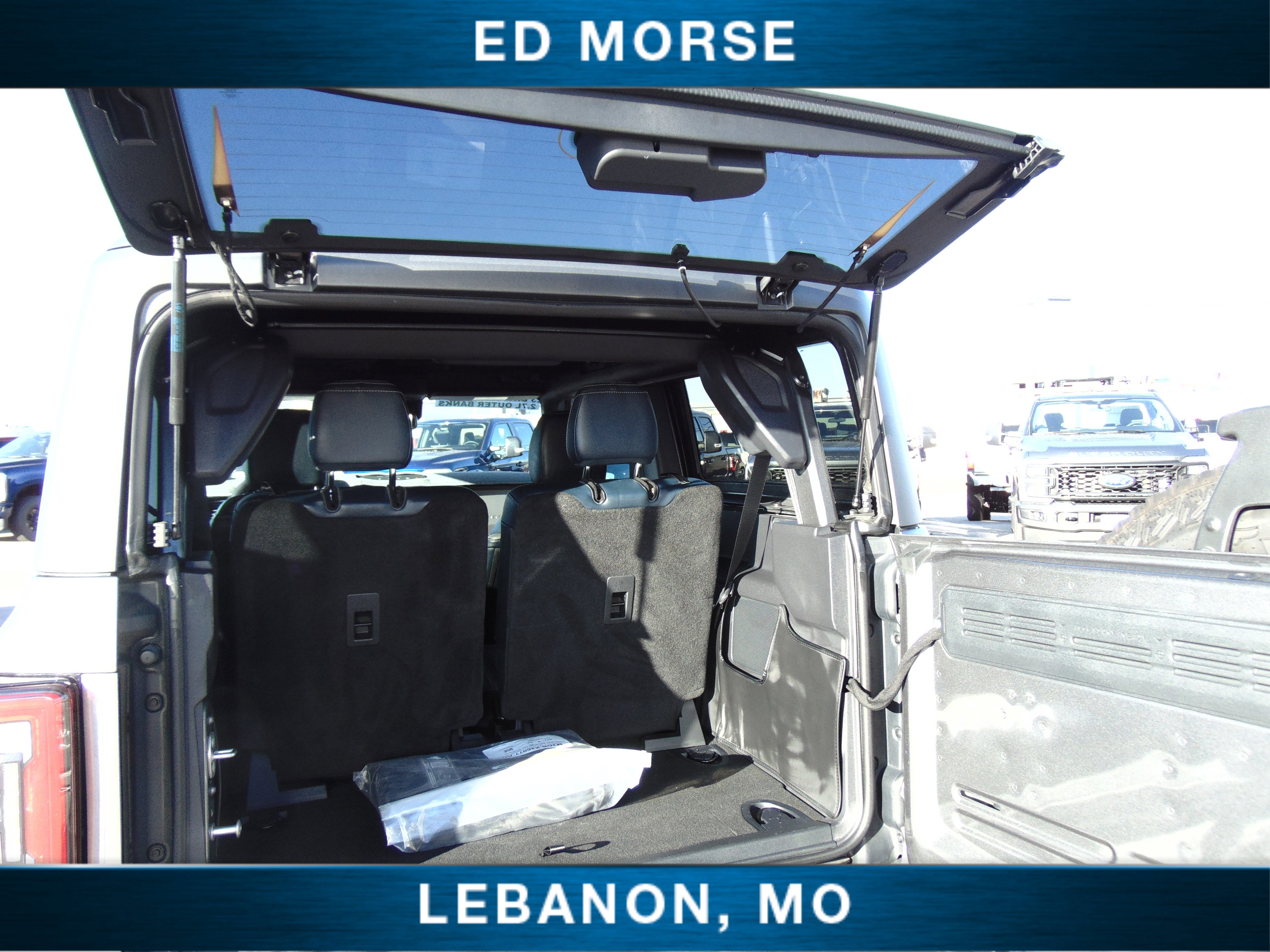 Certified 2023 Ford Bronco Outer Banks w/ Sasquatch Package image 12