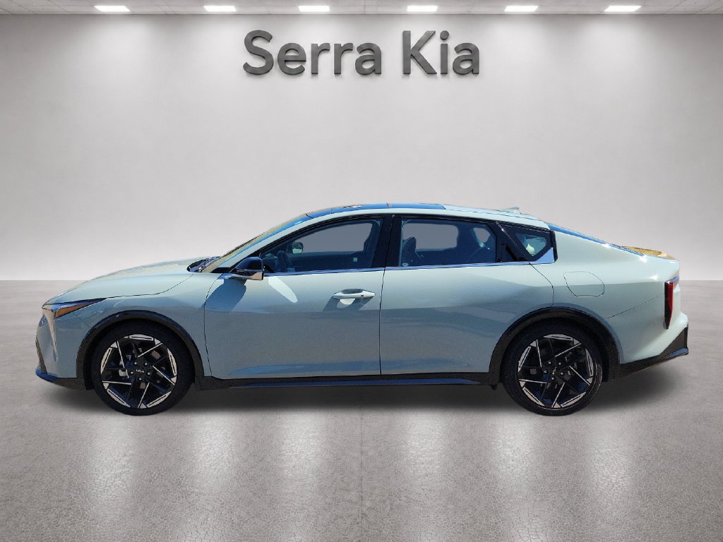 Used 2025 Kia K4 EX w/ GT-Line Premium Package FWD image 2