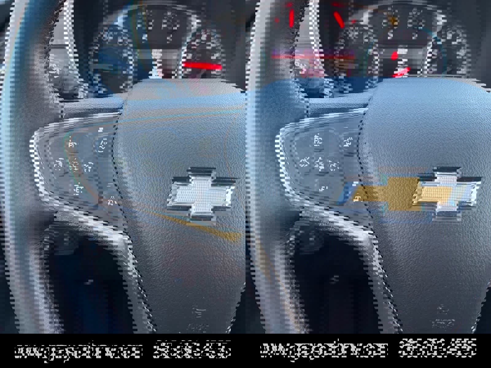 Used 2020 Chevrolet Equinox Premier image 22