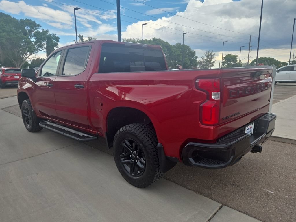Used 2024 Chevrolet Silverado 1500 LT Trail Boss w/ Convenience Package II AWD/4WD image 7