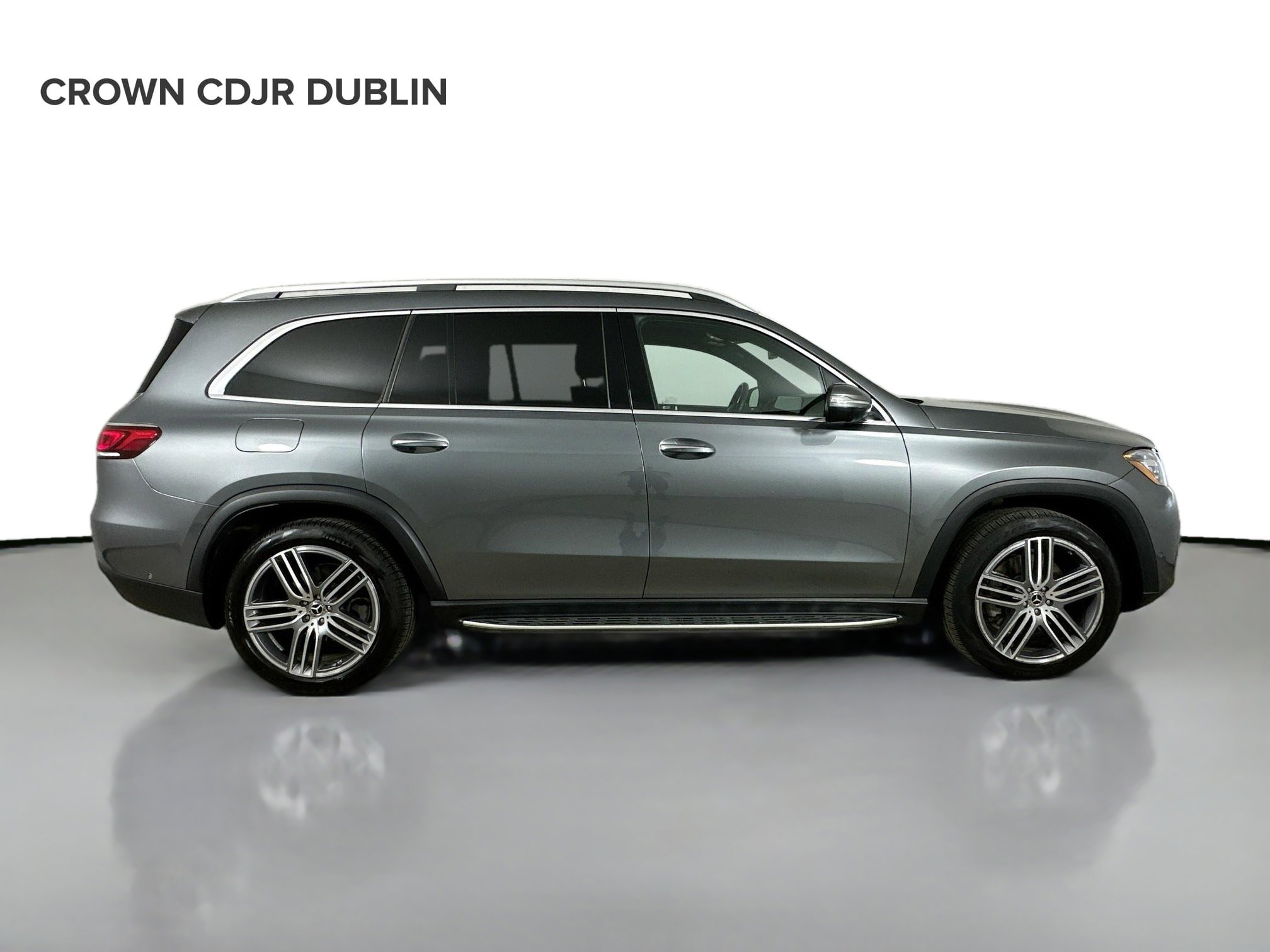 Used 2023 Mercedes-Benz GLS 450 4MATIC image 5