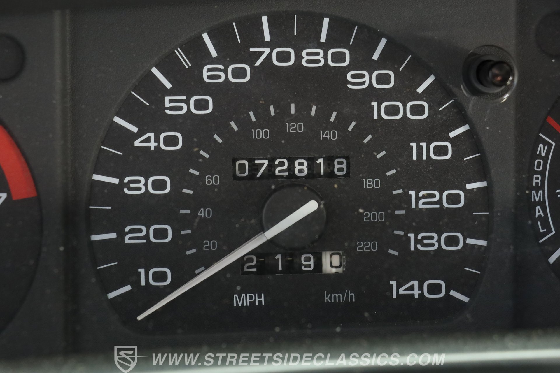 Used 1993 Lincoln Mark VIII image 37