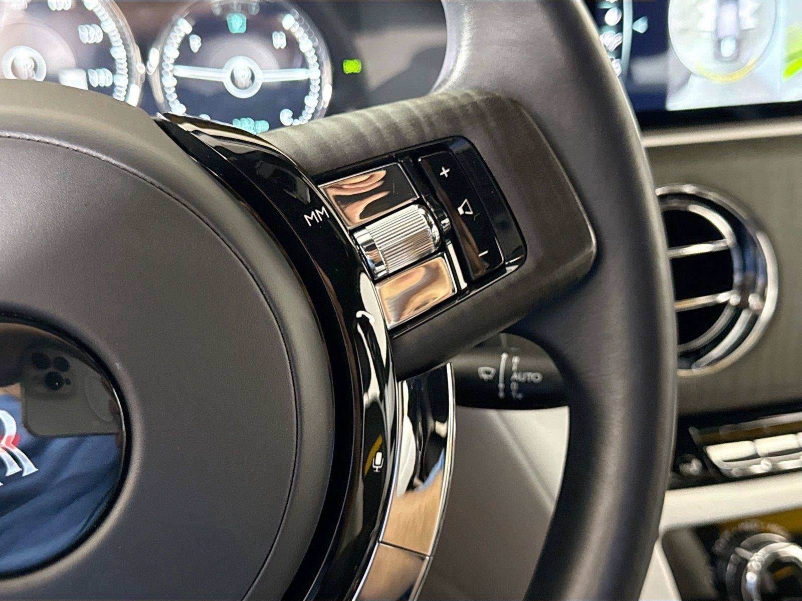 Used 2021 Rolls-Royce Ghost AWD/4WD image 25