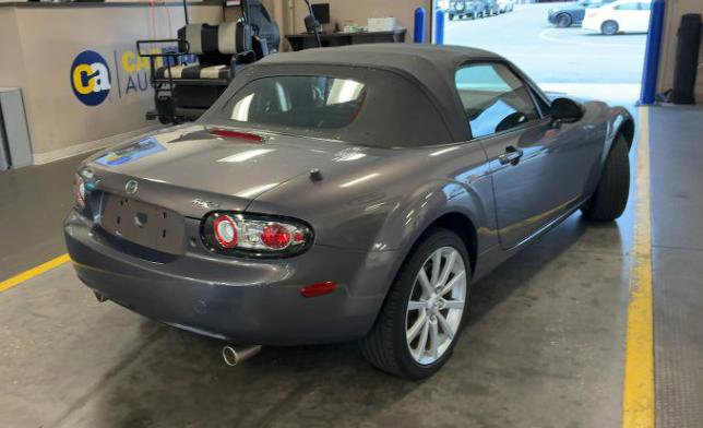 Used 2007 MAZDA MX-5 Miata Touring image 7