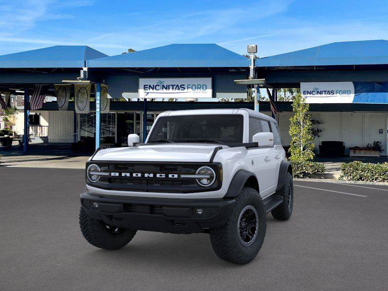 New 2025 Ford Bronco Outer Banks w/ Sasquatch Package AWD/4WD image 2
