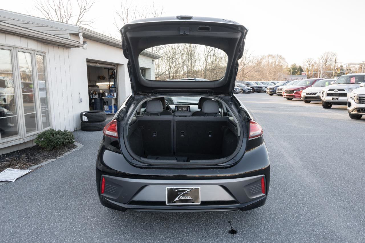 Used 2020 Hyundai Ioniq Blue FWD image 19