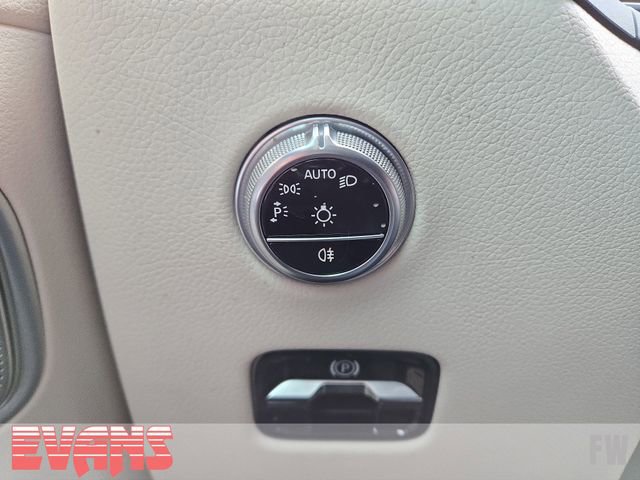 Used 2023 Mercedes-Benz GLC 300 4MATIC image 14