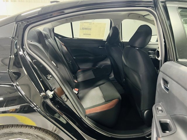 New 2025 Nissan Versa SR w/ Trunk Package image 29