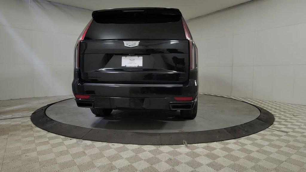 Used 2023 Cadillac Escalade Sport w/ LPO, ONYX Package image 7