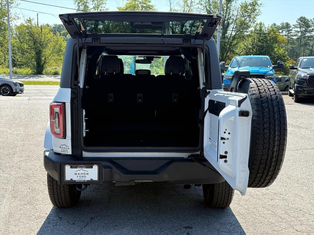 Used 2026 Ford Bronco Outer Banks AWD/4WD image 25