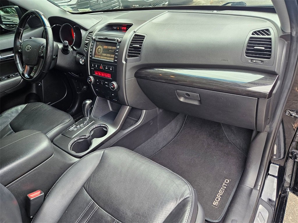 Used 2013 Kia Sorento SX w/ SX Premium Pkg image 20