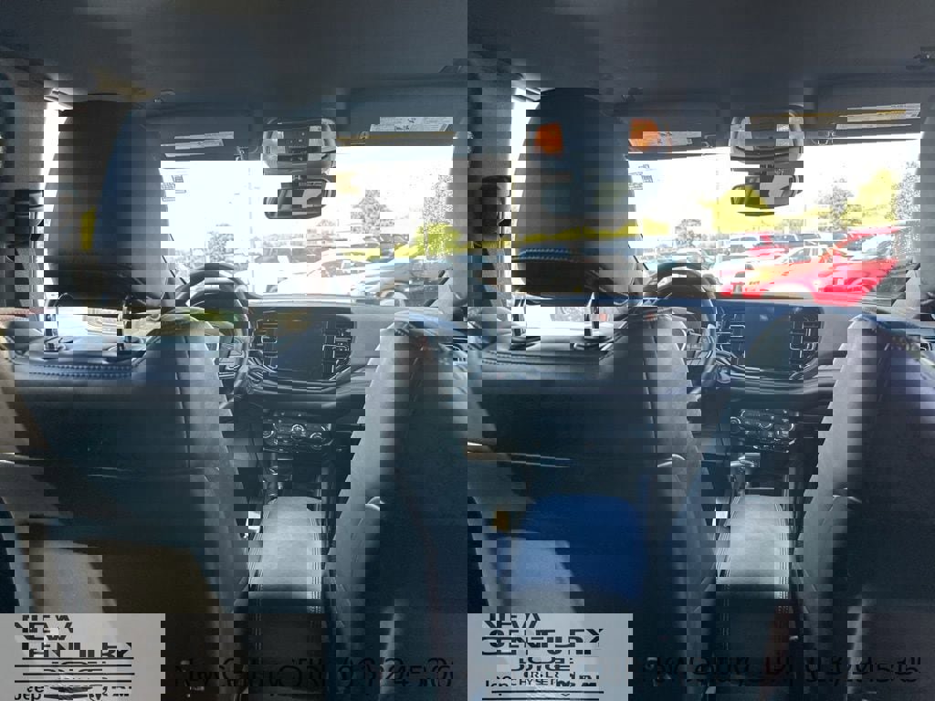 Used 2022 Dodge Durango R/T w/ Blacktop Package image 15