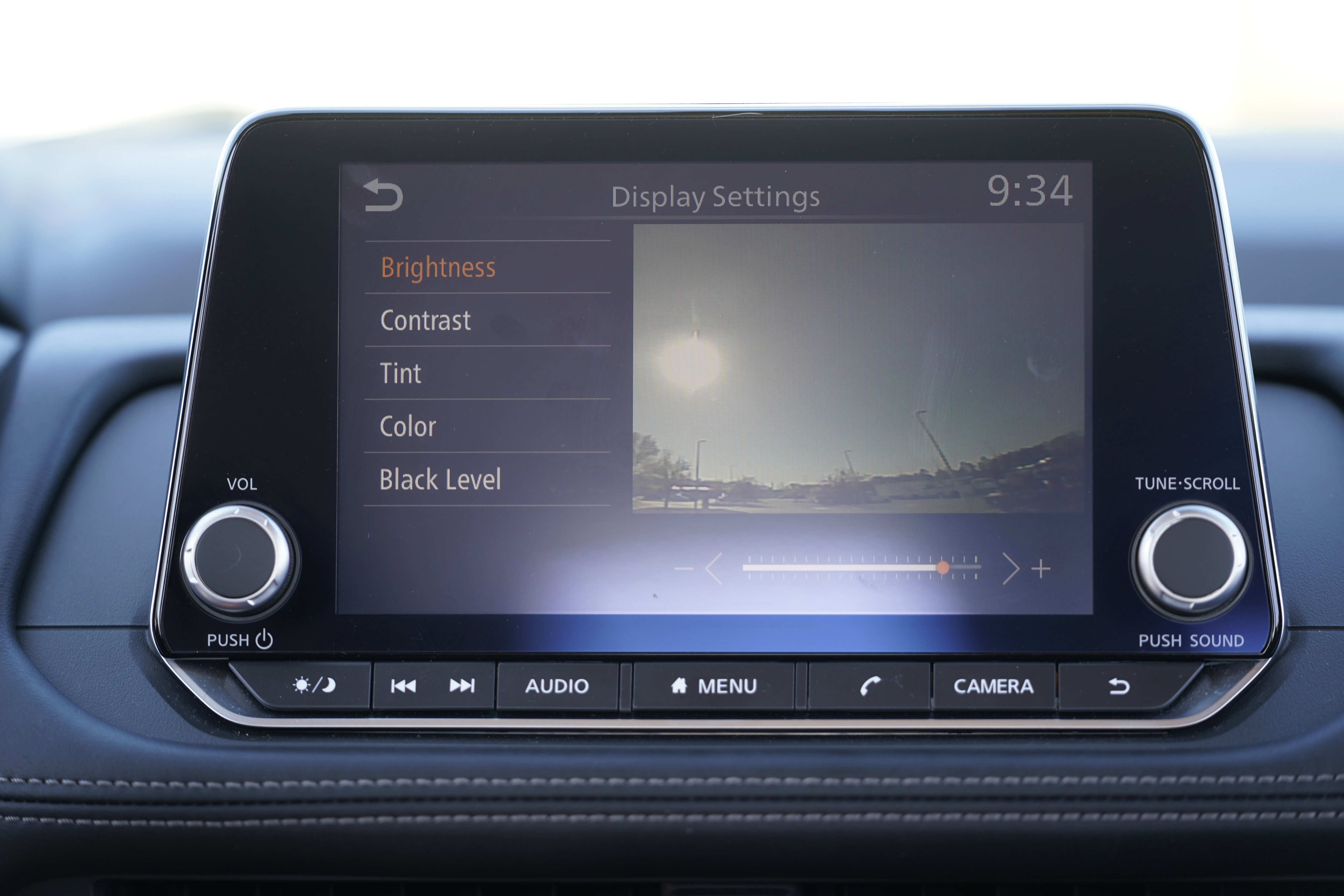 Used 2024 Nissan Rogue S image 25