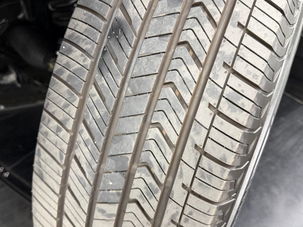 Used 2026 Toyota Sequoia Platinum AWD/4WD image 18