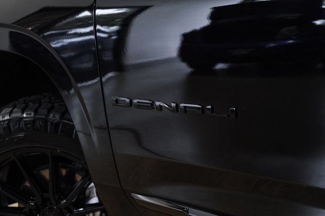 Used 2026 GMC Yukon Denali w/ Sun & Power Step Package AWD/4WD image 5